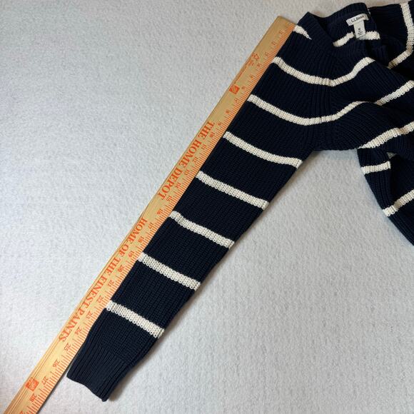 L. L. Bean  Sweater Blue with White Stripes Size Medium - Picture 10 of 11